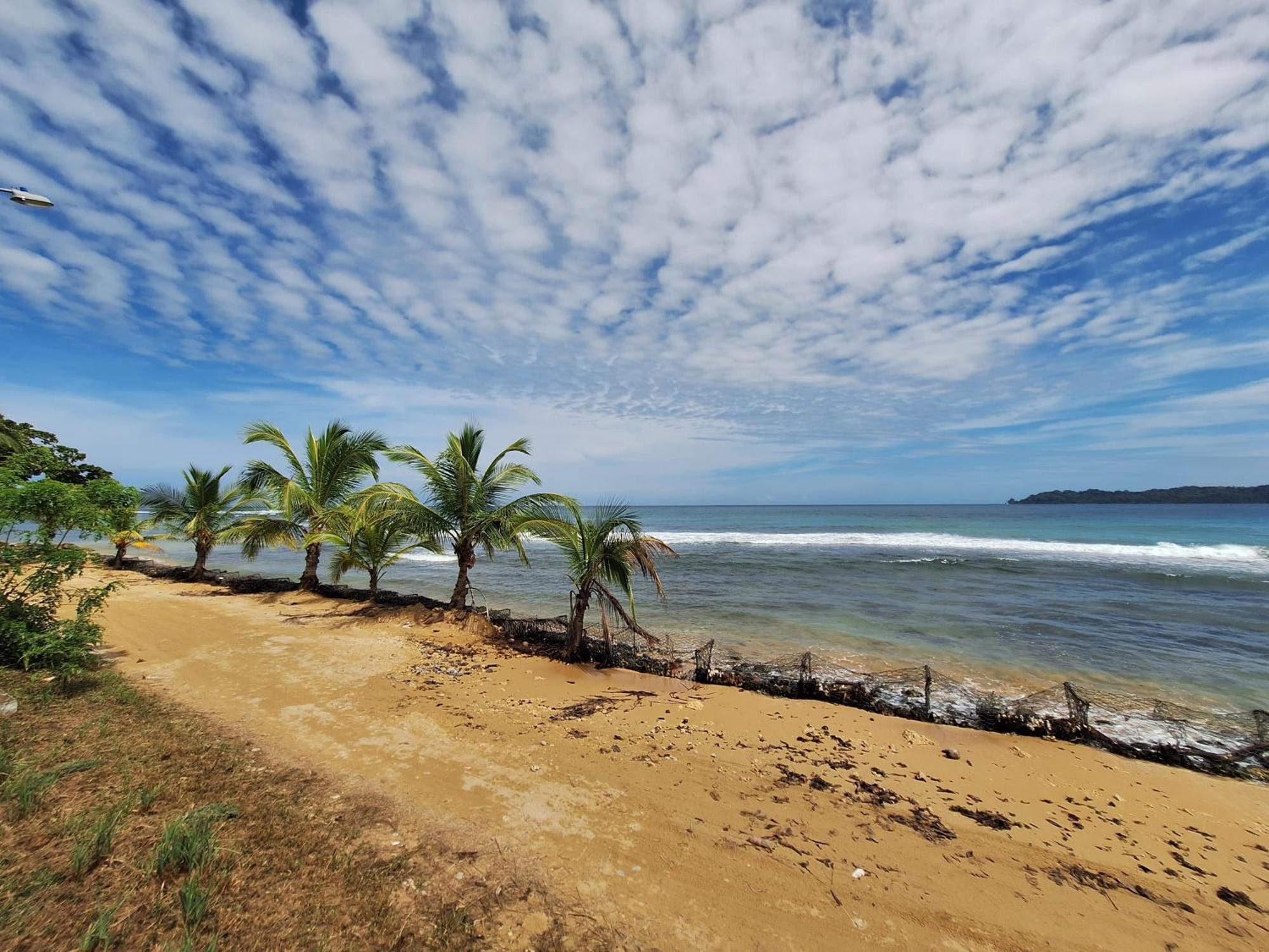 Paunch Beach Retreat Бокас-дель-Торо Экстерьер фото