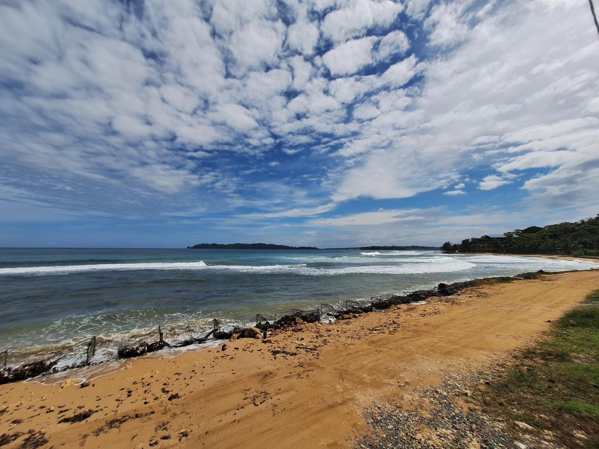 Paunch Beach Retreat Бокас-дель-Торо Экстерьер фото